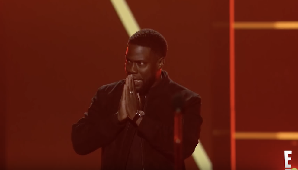 Kevin Hart honors at Peoples Choice Awards, his first public appearance since near-fatal crash | Entertainment News
