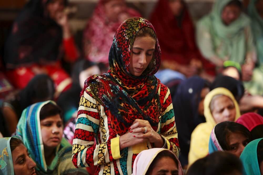 Pakistani Christian couple's death row appeal delayed after 6 years in prison for blasphemy - Vimarsana News
