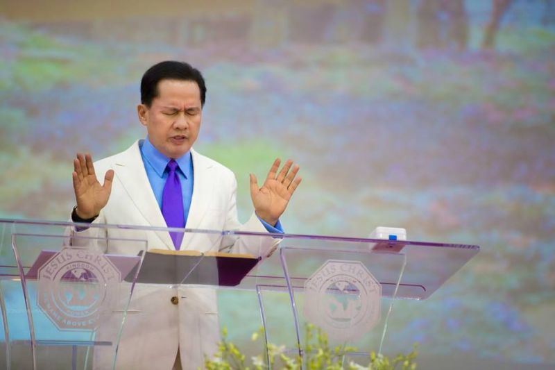 Megachurch pastor coerced girls, women to have sex with him - Vimarsana News