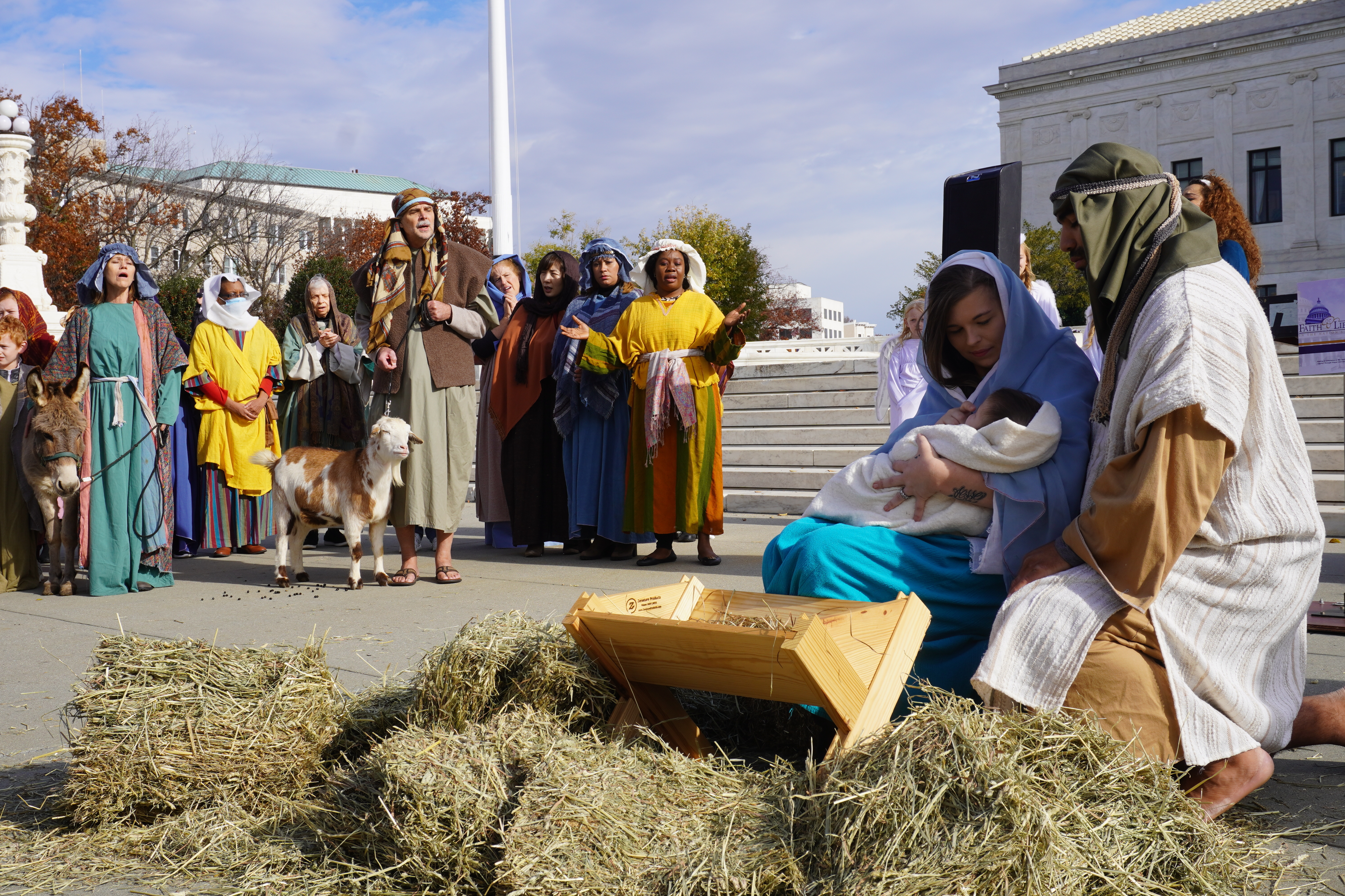 Nativity scene held outside SCOTUS day after abortion arguments - Vimarsana News