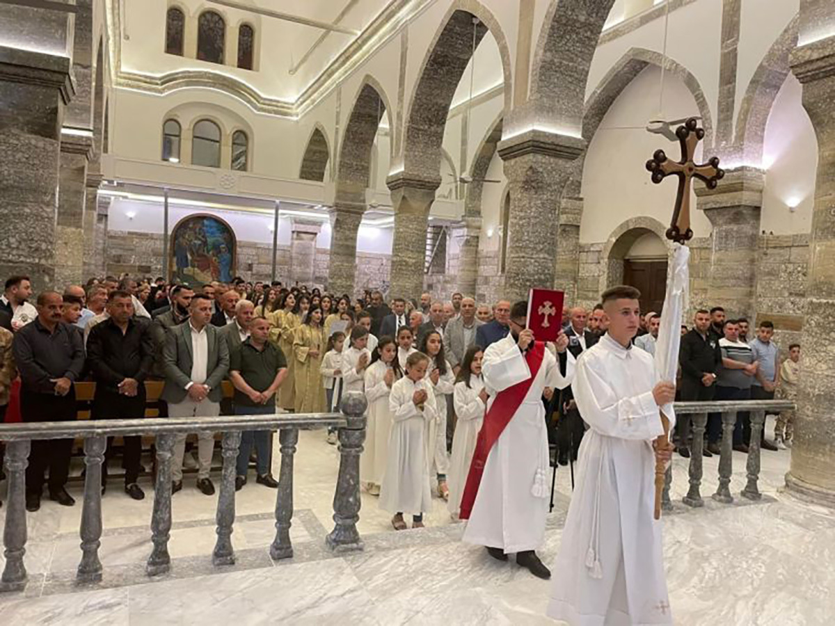 Church holds service for first time after ISIS desecrated it 8 years ago