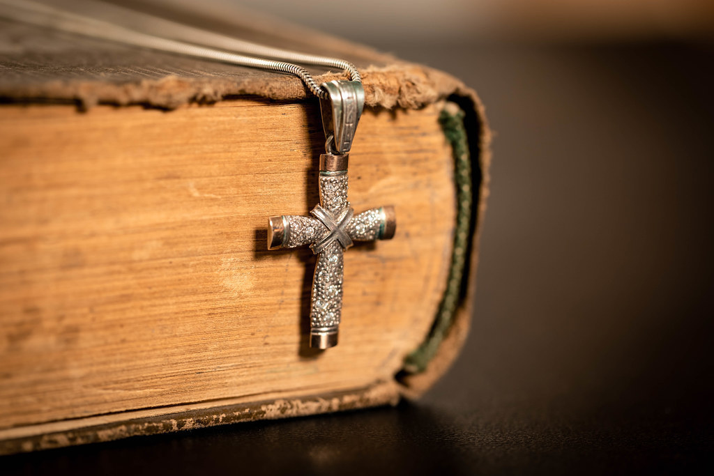 Spanish edition of Roman Catholic Bible to change 'fishers of men - Vimarsana News