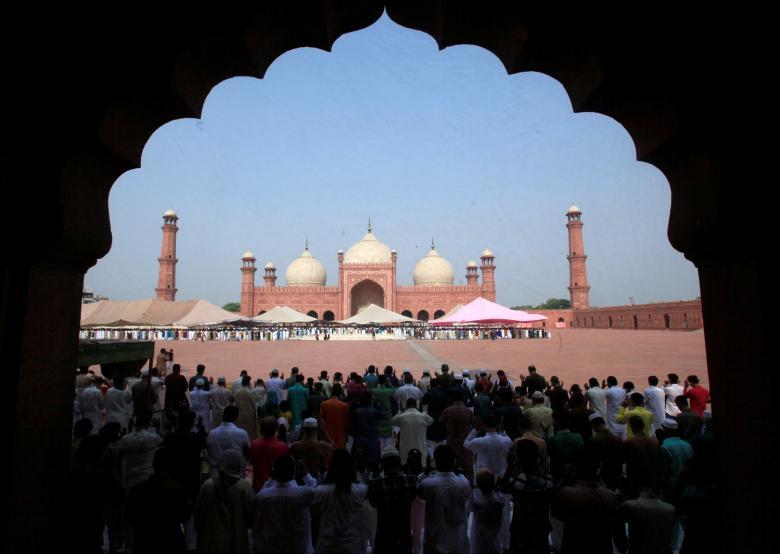 Pakistani Christian sentenced to death on blasphemy charges - Vimarsana News