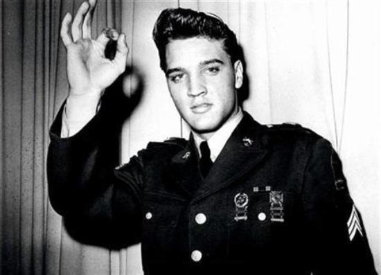 Elvis' stepbrother reveals details about Elvis' Bible habits - Vimarsana News