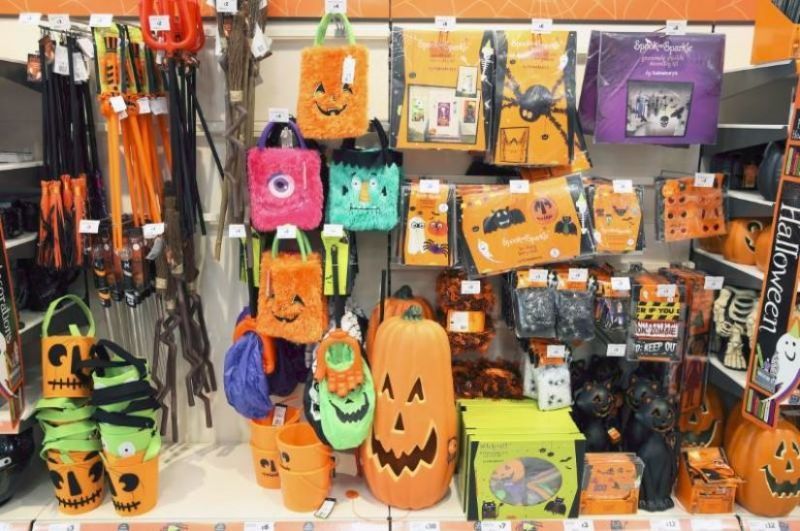 Tricked by treats: Christians should be wary of Halloween - Vimarsana News