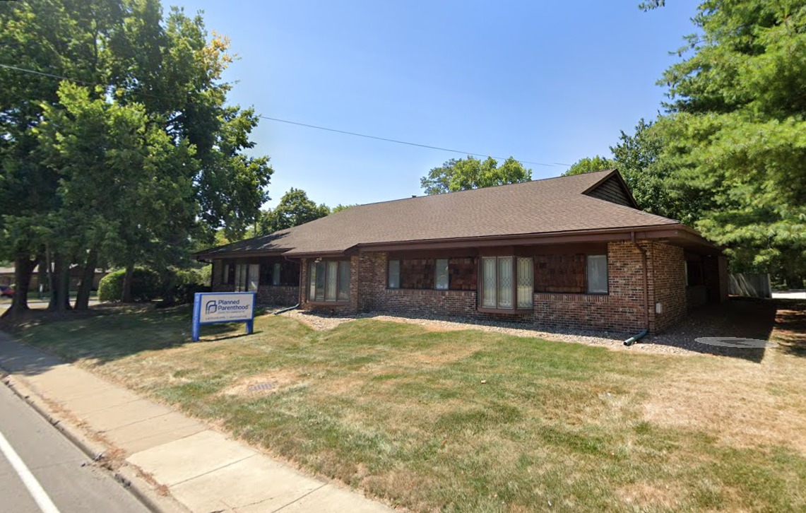 DOJ quickly charges abortion clinic arsonist amid bias claims - Vimarsana News