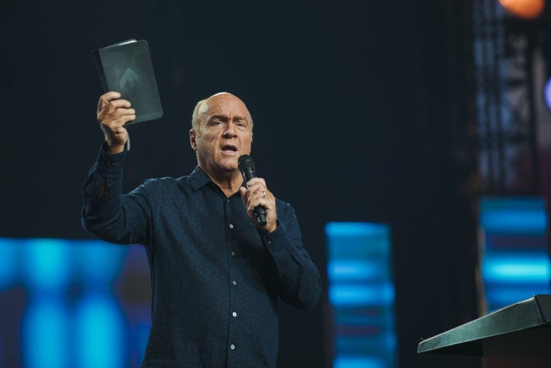 Greg Laurie explains why it’s ‘ridiculous’ to blame Jews for Jesus’ crucifixion