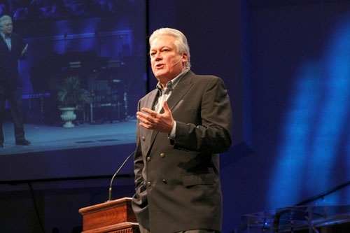 Longtime megachurch Pastor Michael Catt to enter Hospice care - Vimarsana News