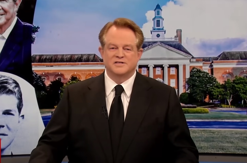 Gordon Robertson becomes new chancellor of Regent University - Vimarsana News