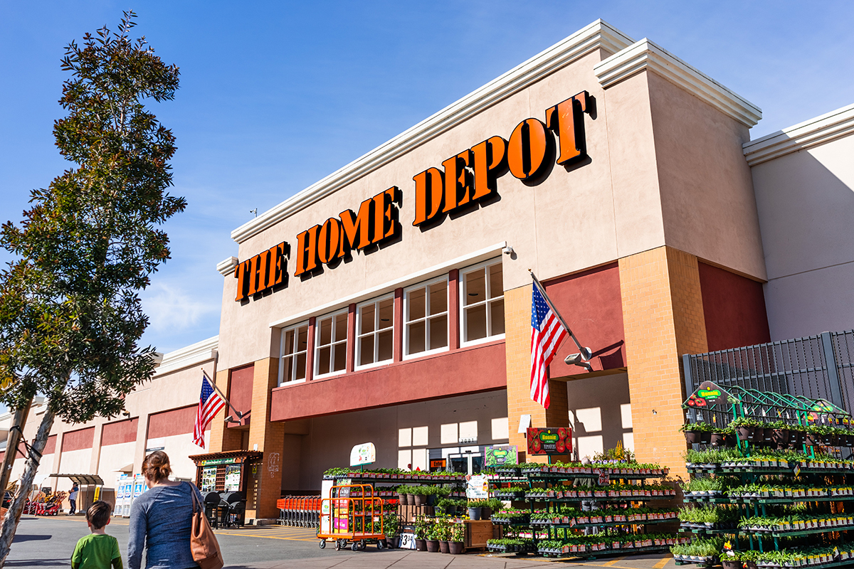 Ex-pastor accused of stealing $1.4M worth of Home Depot products - Vimarsana News