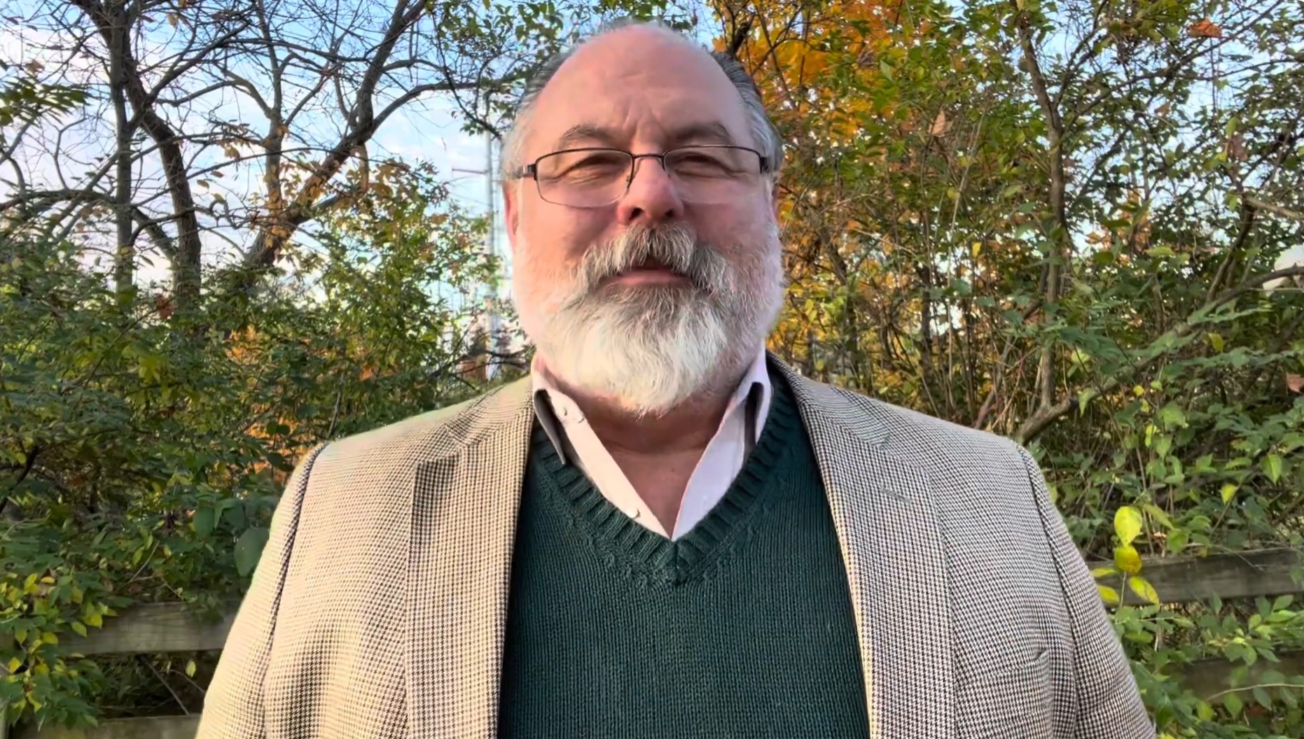 ओहियो के पादरी और उनके दो बेटों ने हाथ पकड़कर मरने से बचाने की कोशिश की