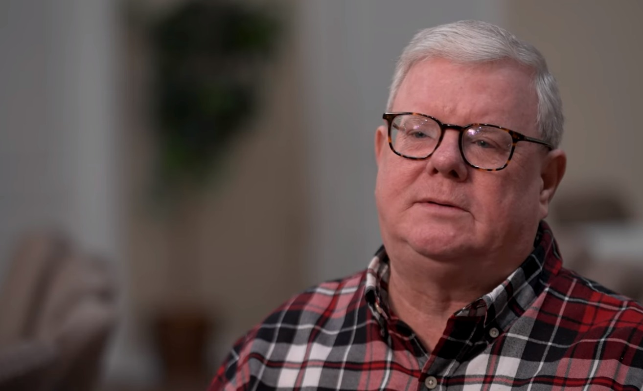 पादरी का कहना है कि दुर्घटना में पत्नी, बेटी की मौत के बाद वह सदमे में हैं