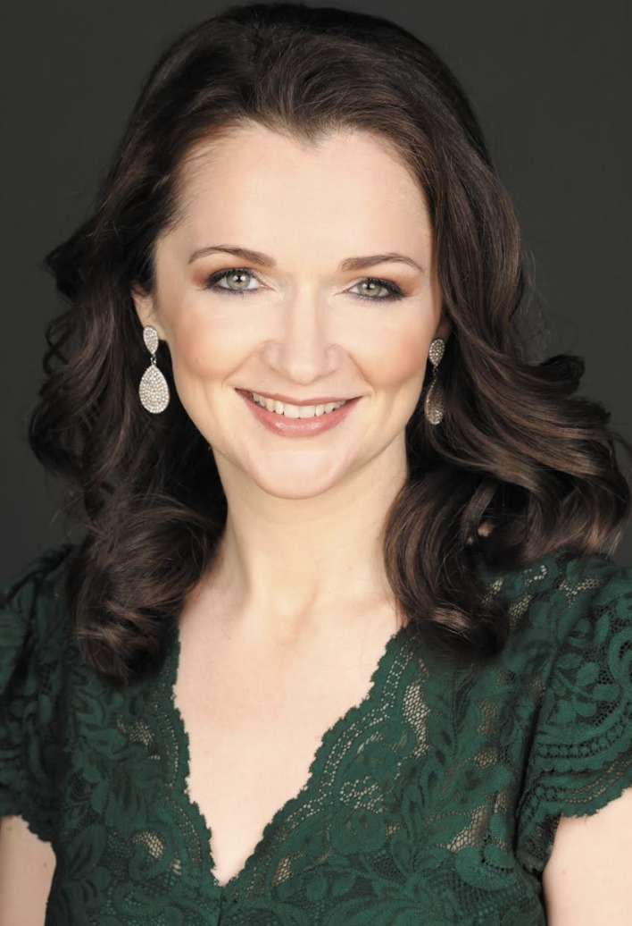 लेखक ने पंथ नेता की पकड़ से बचकर आस्था तक पहुंचने की यात्रा साझा की है