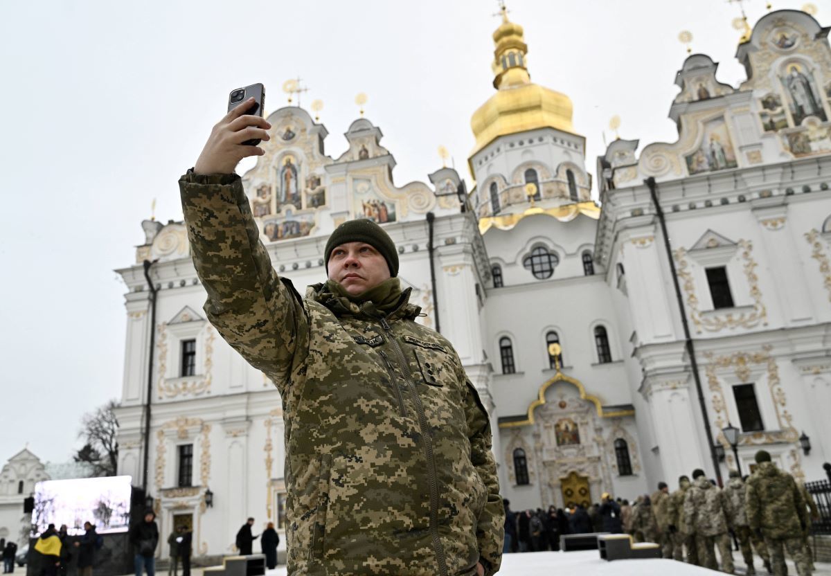 Ukraine passes law banning Orthodox denomination with historic ties to Russia