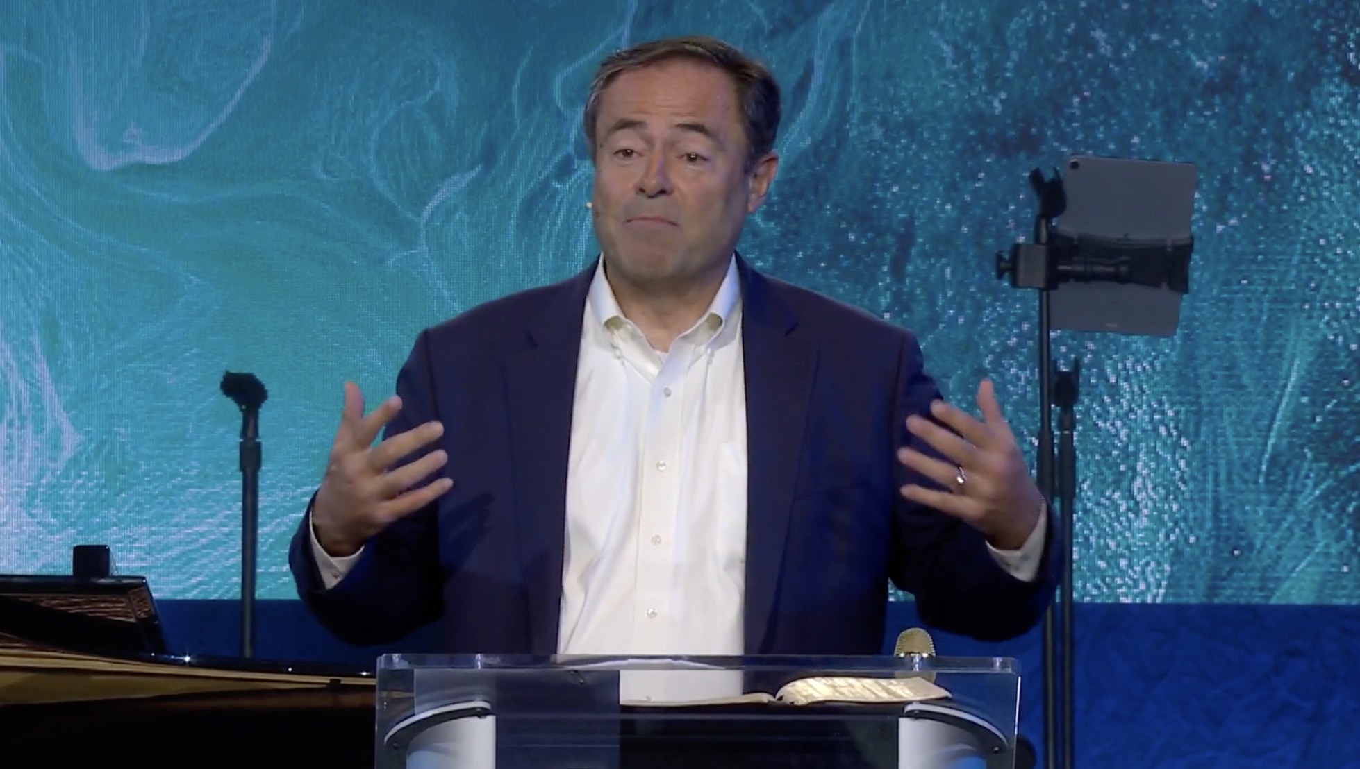 Mark Dever: Churches must rediscover theological depth in worship