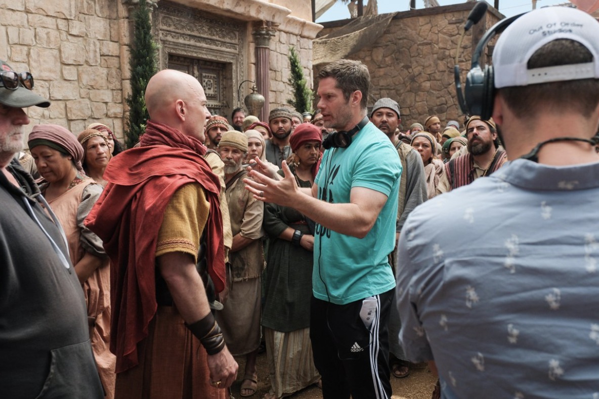 चुने गए कलाकार सीज़न 5 के पर्दे के पीछे की एक झलक देते हैं