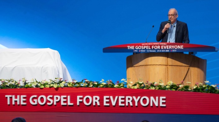 वी गा का समापन बोट्रस मंसूर की स्थापना के साथ हुआ