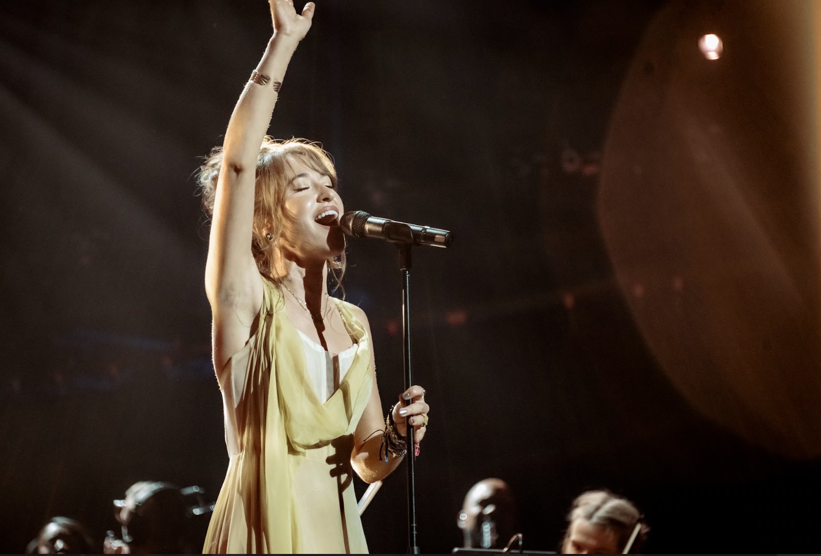 Lauren Daigle says Gen Z is the 'future' of revival: 'It's amazing to watch'