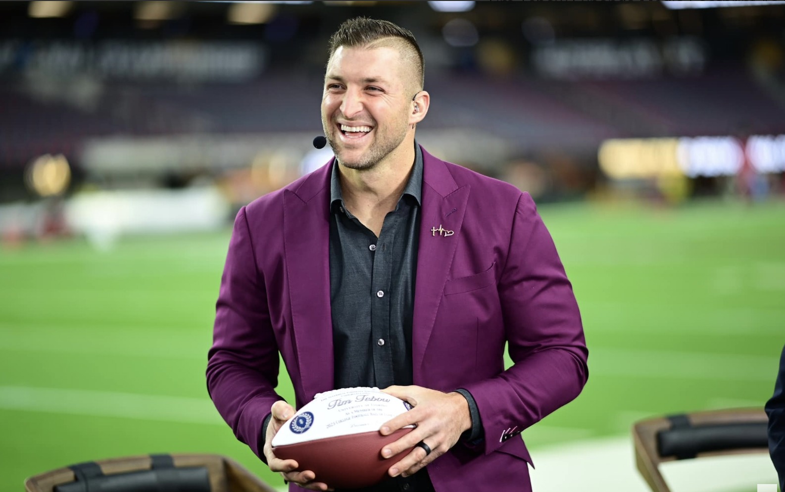 Tim Tebow shares how moment of conviction led to book about crucifixion: 'The Gospel should never become old’
