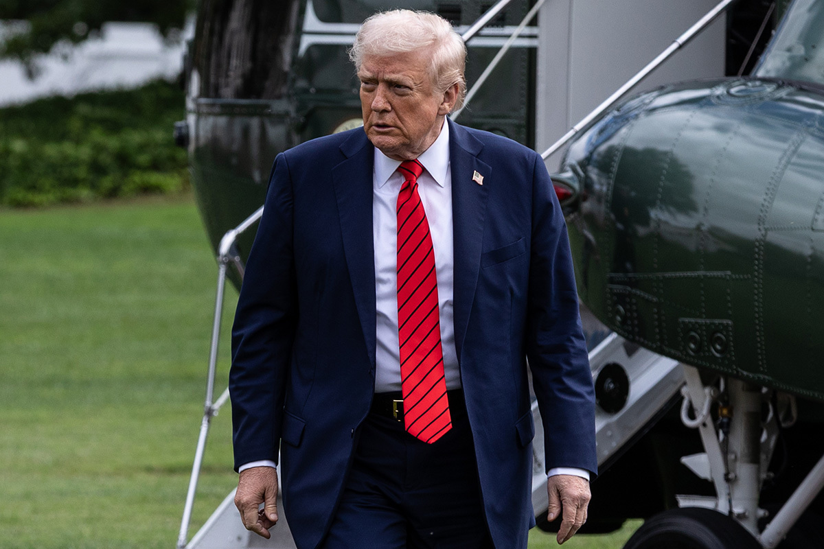 Trump cancels plans to attend son’s wedding amid possible new strikes on Iran if last minute talks fail