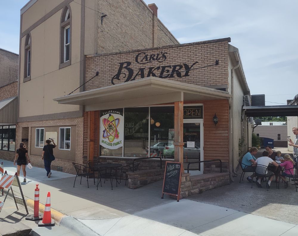 Small town bakery counters pride month, faces backlash for promoting biblical values