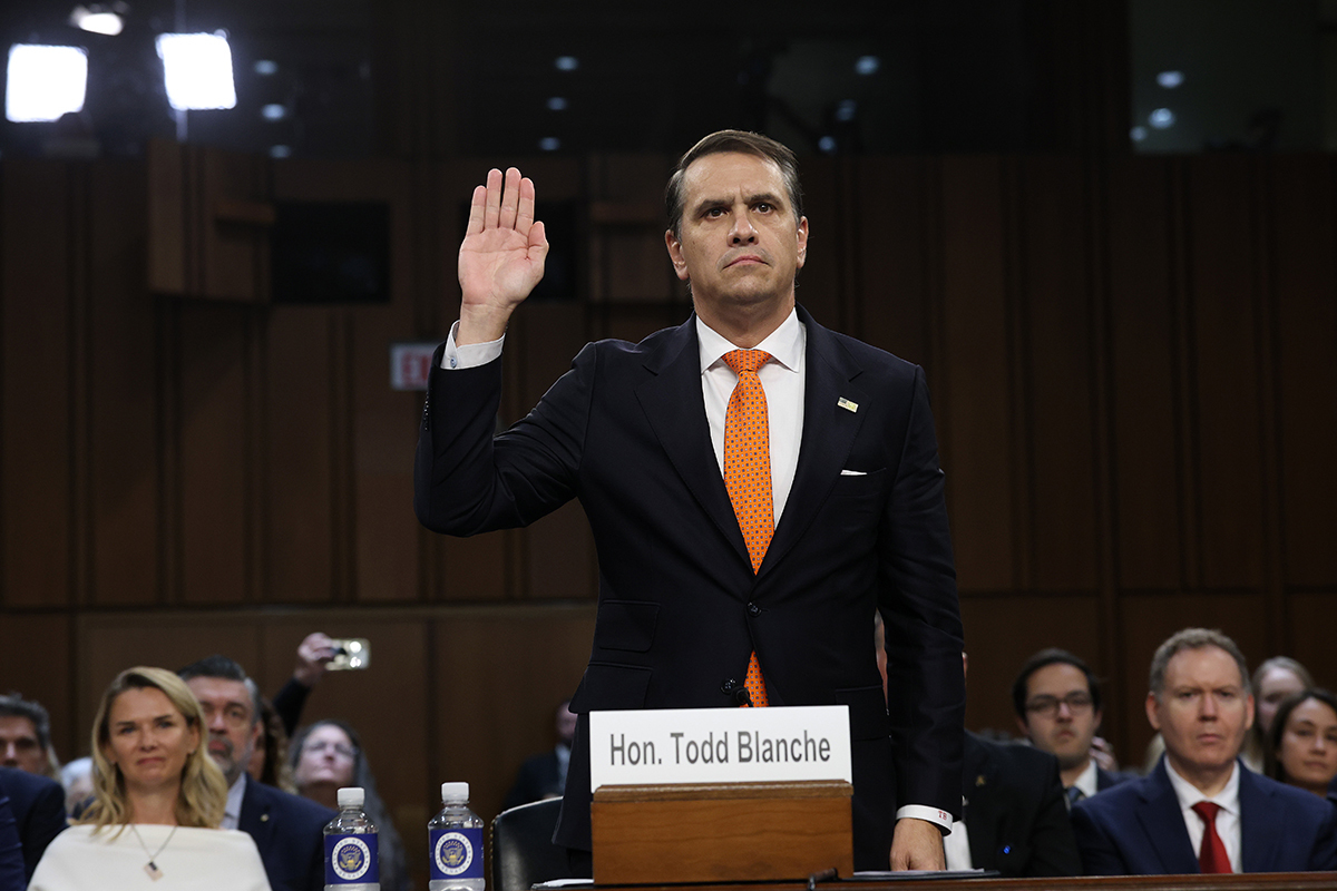 Senate Judiciary Committee advances Todd Blanche's AG nomination as GOP cracks emerge