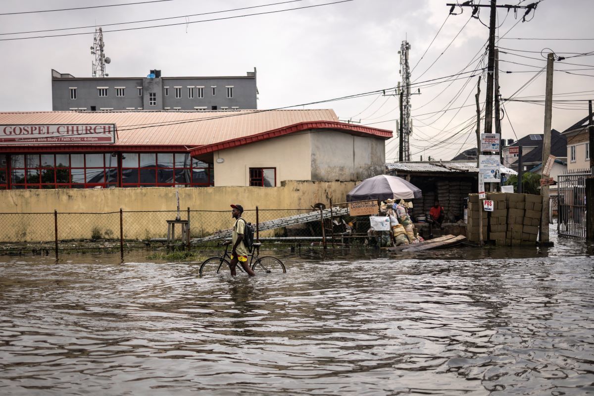 Compassion International tells African churches to prepare before the El Niño floods, not during