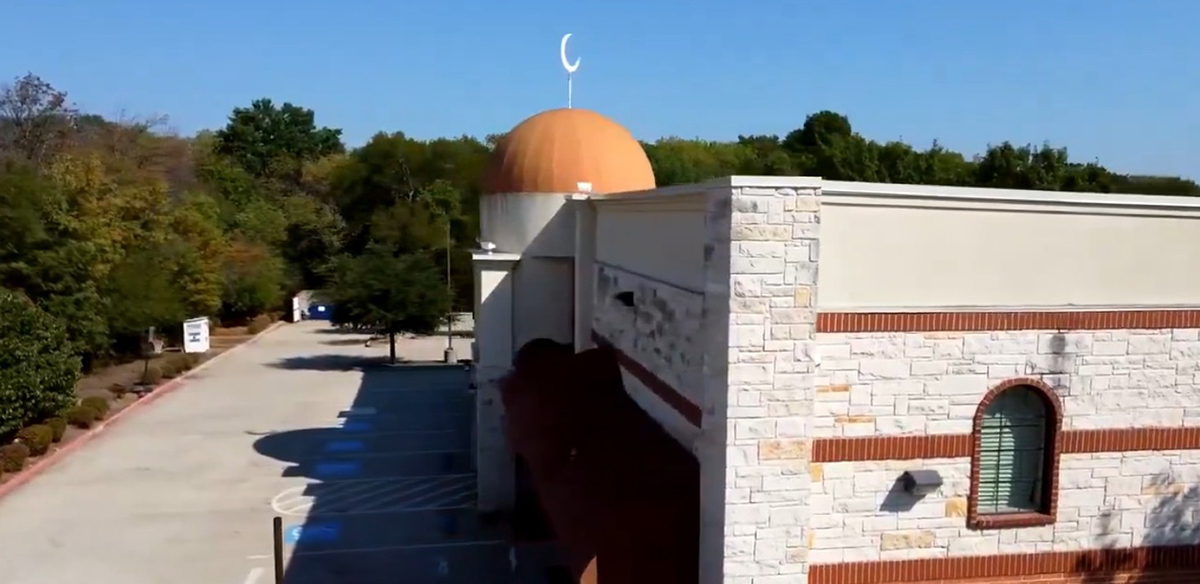 'Our American heritage is Christian': Texas pastor, son speak out against 32,000-sq.-ft. mosque development 