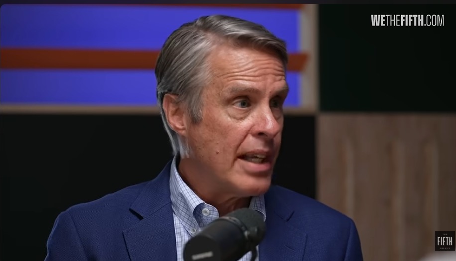 Former ABC News correspondent says 'hero' Fauci linked to 'heavy hand of censorship' over COVID lab leak report