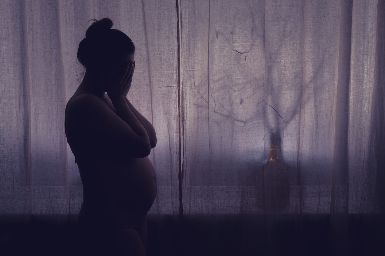 Surrogate who refused abortion sued for over $100K by California couple