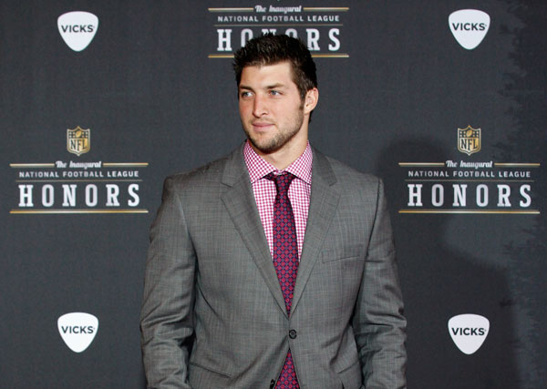 Christian QB Tebow ready for '666' game