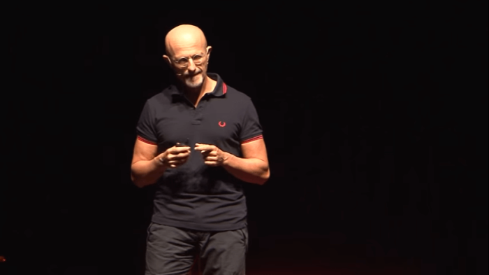 Dr.Sergio Canavero gives a TEDx talk.