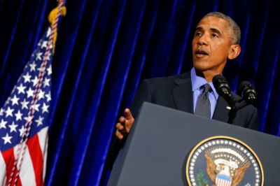 U.S. President Barack Obama holds a news conference at the conclusion of his participation in the ASEAN Summits in Vientiane, Laos September 8, 2016.