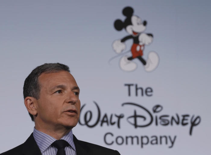 Walt Disney Company Chairman and Chief Executive Officer Robert Iger announces Disney's new standards for food advertising on their programming targeting kids and families at the Newseum in Washington, June 5, 2012. REUTERS/Gary Cameron/File Photo