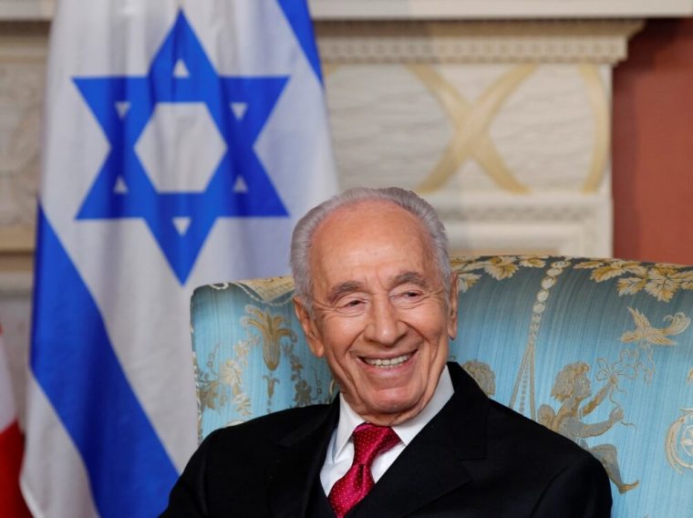 Israel's President Shimon Peres takes part in a meeting with Governor General David Johnston (not pictured) at Rideau Hall in Ottawa in this May 7, 2012, file photo.