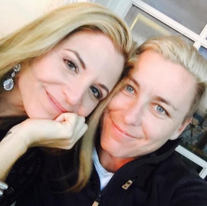 Christian author and blogger Glennon Doyle Melton (L) and her new lover, retired U.S. female soccer star Abby Wambach.