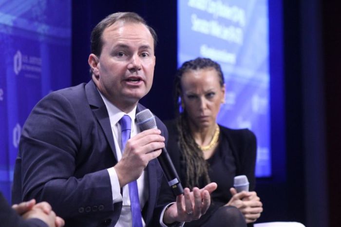 Utah Sen. Mike Lee speaks during a panel discussion on criminal justice reform at the Google office in Washington, D.C. on Dec. 1, 2016.