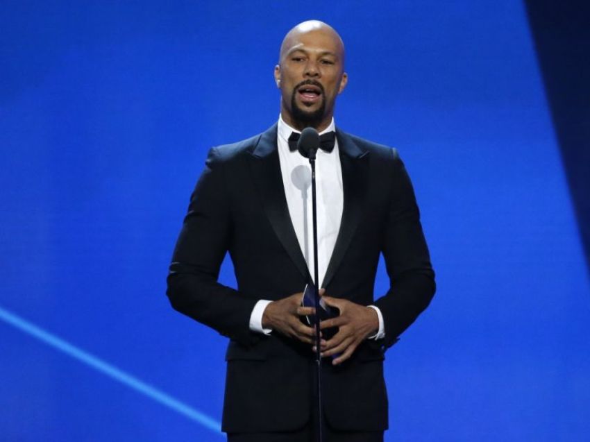 Rapper Common presents the best song award at the 22nd Annual Critics' Choice Awards in Santa Monica, California, U.S., December 11, 2016.
