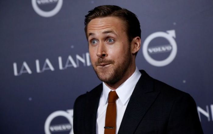 Cast member Ryan Gosling poses at the premiere of 'La La Land' in Los Angeles, California U.S., December 6, 2016.