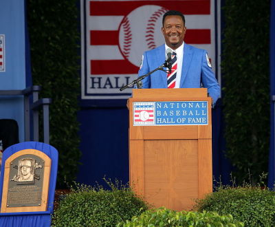 Pedro Martinez gives his acceptance speech after being official inducted into the National Baseball Hall of Fame in Cooperstown, New York on July 26, 2015.