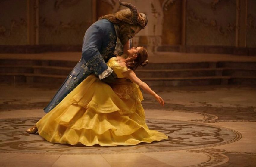 Emma Watson and Dan Stevens in "Beauty and the Beast"
