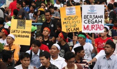 Malaysian Muslims protest against what they say were attempts to evangelize Muslims, in Shah Alam, outside Kuala Lumpur on Oct. 22, 2011.
