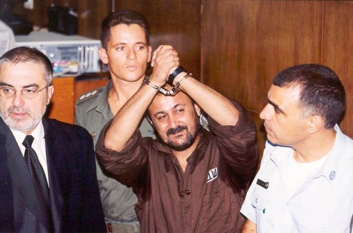Marwan Barghouti in Israeli court Aug. 14, 2002.