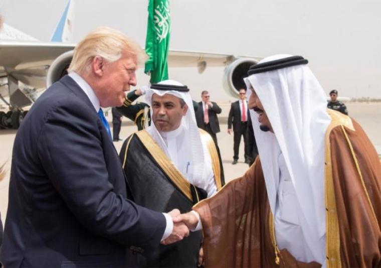 Saudi Arabia's King Salman bin Abdulaziz Al Saud shakes hands with U.S. President Donald Trump during a reception ceremony in Riyadh, Saudi Arabia, May 20, 2017.