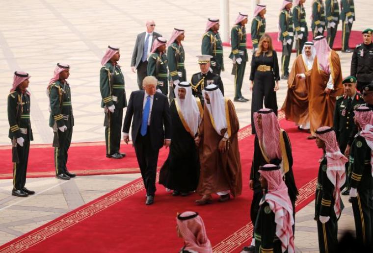 Saudi Arabia's King Salman bin Abdulaziz Al Saud welcomes U.S. President Donald Trump during a reception ceremony in Riyadh, Saudi Arabia, May 20, 2017.