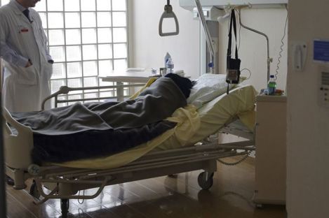 Christian doctors win temporary protection from Ill. assisted suicide law