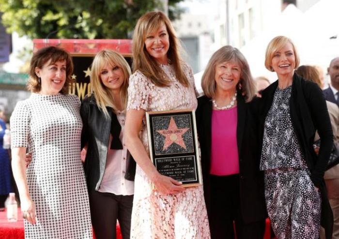 Actress Allison Janney (C) poses with co-stars from the television series 'Mom' (L-R) Beth Hall, Anna Faris, Mimi Kennedy and Jaime Pressly after unveiling her star on the Hollywood Walk of Fame in Los Angeles, California U.S., October 17, 2016.