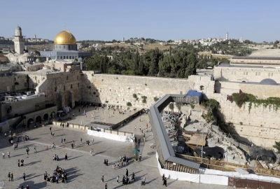 A footbridge leads from the Western Wall to the compound known to Muslims as the Noble Sanctuary and to Jews as Temple Mount, in Jerusalem's Old City June 2, 2015. Picture taken June 2, 2015.