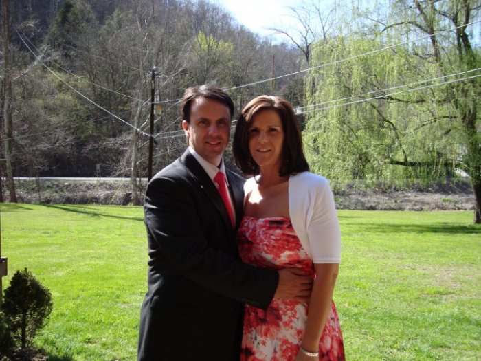 Weston Pratt (L), senior pastor of Living Waters Full Gospel Church in Hazard, Kentucky, and his wife, Susan, (R) who is accused of embezzling over million.