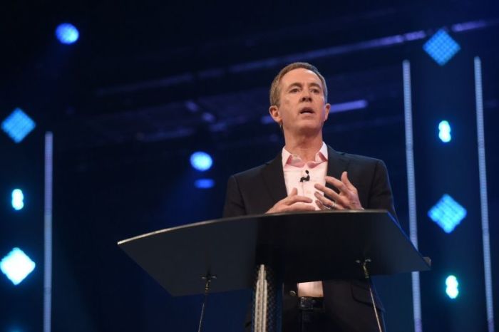 North Point Community Church founder and lead pastor Andy Stanley giving remarks at Willow Creek Community Church's Global Leadership Summit on Thursday, August 10, 2017.